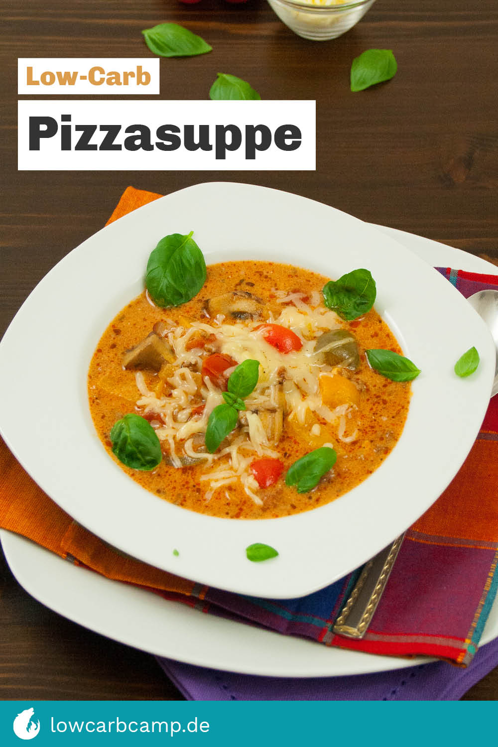 Low-Carb Pizzasuppe