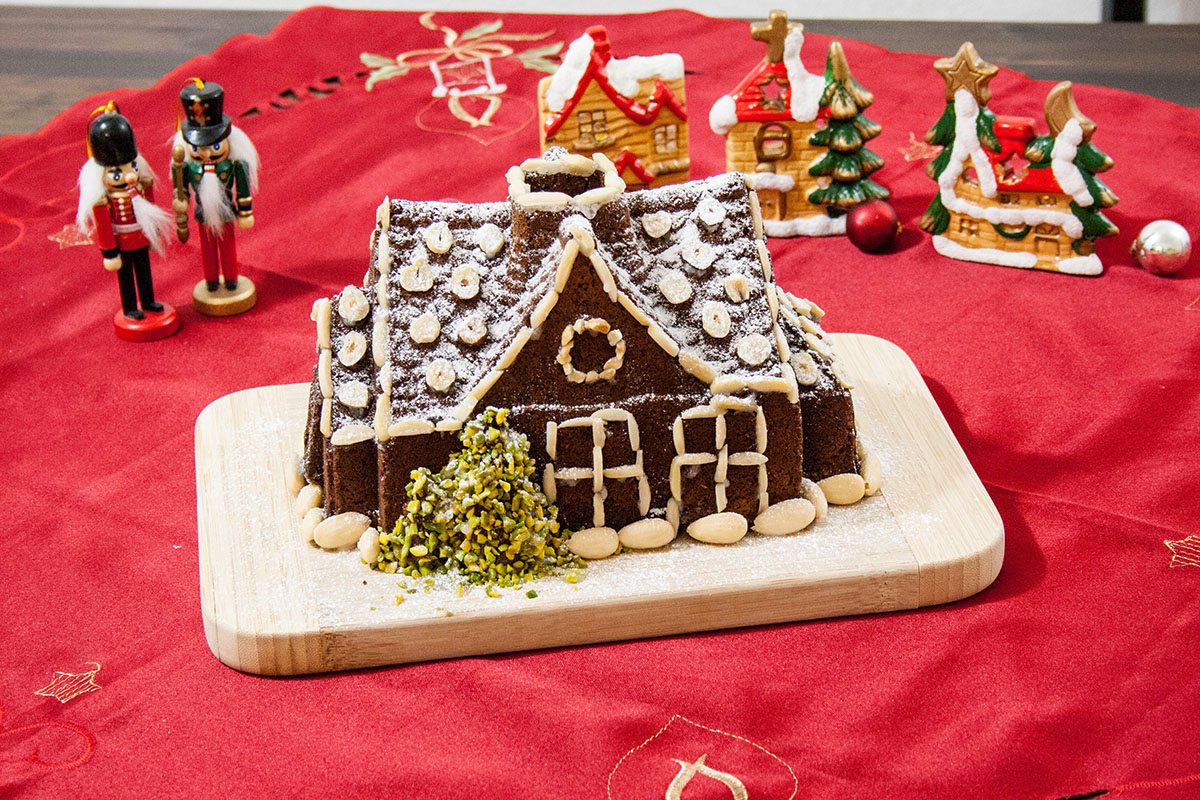 Nordic Ware Backform Gingerbread House Lebkuchenhaus 